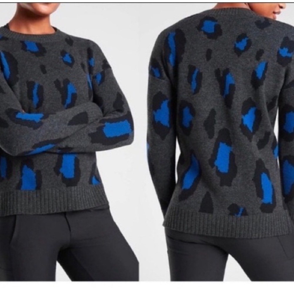 Athleta Womens Medium Animal Print Sweater Cashmere Wool Blend Gray Blue - Picture 1 of 11